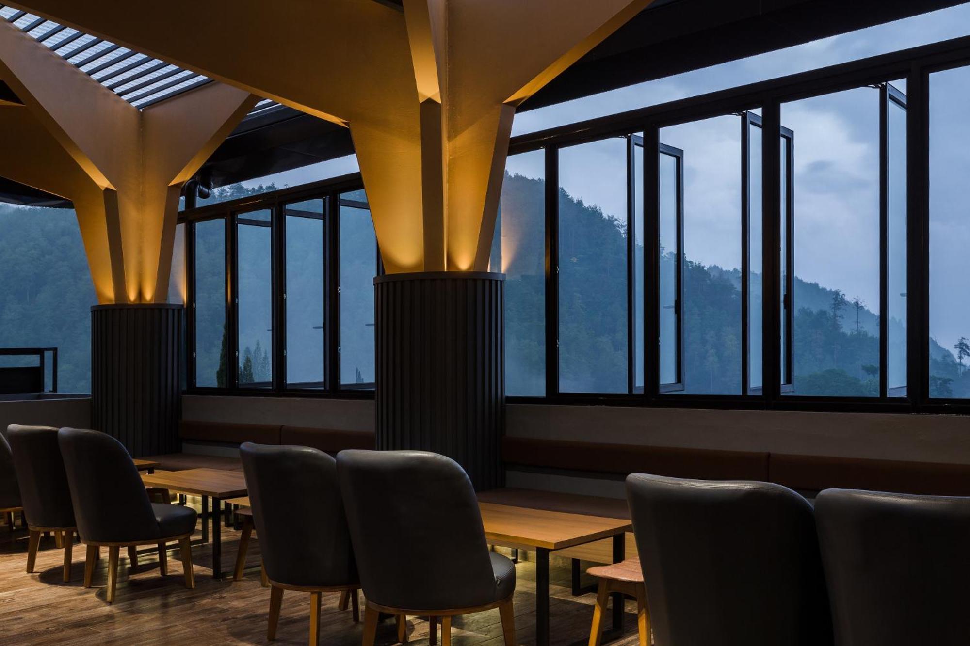 Allura Azana Resort Tawangmangu Exteriér fotografie